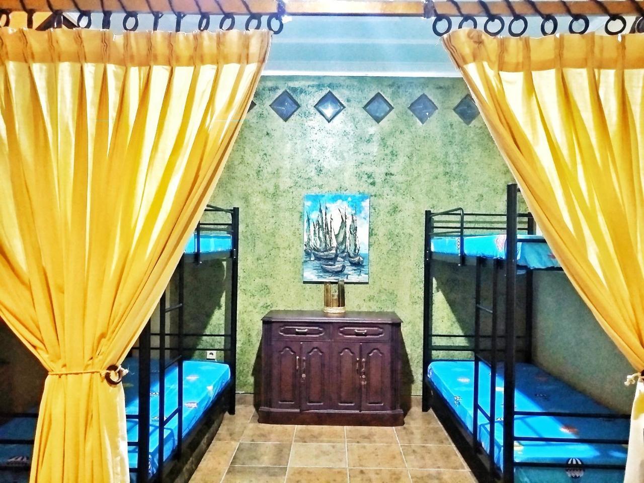Bunk'D Backpackers Villa Jimbaran  Luaran gambar
